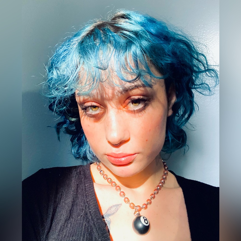 Meet your Posher, Marina